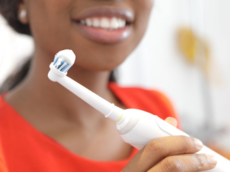 Phòng ngừa bệnh viêm nướu với bàn chải điện